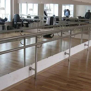 хореографічний станок з боковим кріпленням