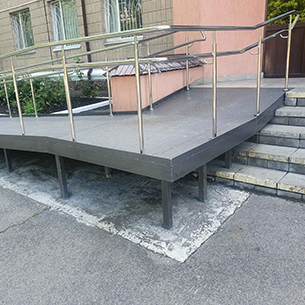 огородження пандусу