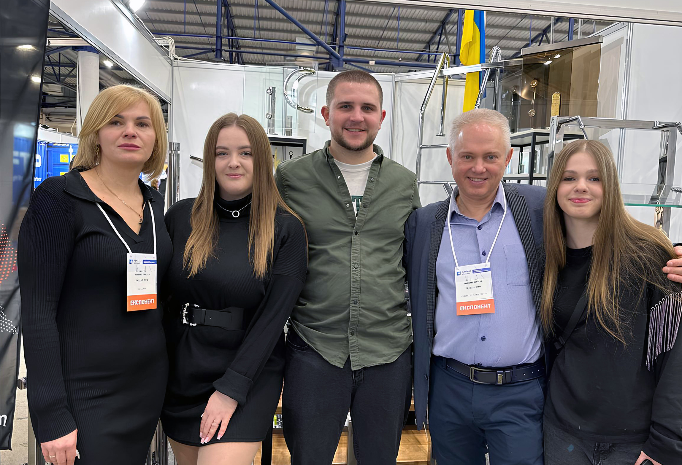Сім'я Oldeya 2024