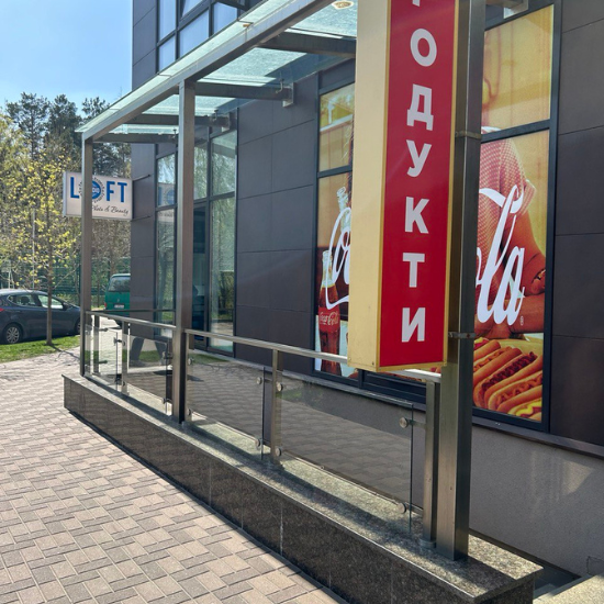 Скляні навіси з каркасом із нержавіючій сталі-5